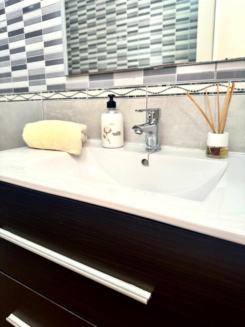 Апартаменты Casita Perla Blanca Коста-де-Антигуа Экстерьер фото